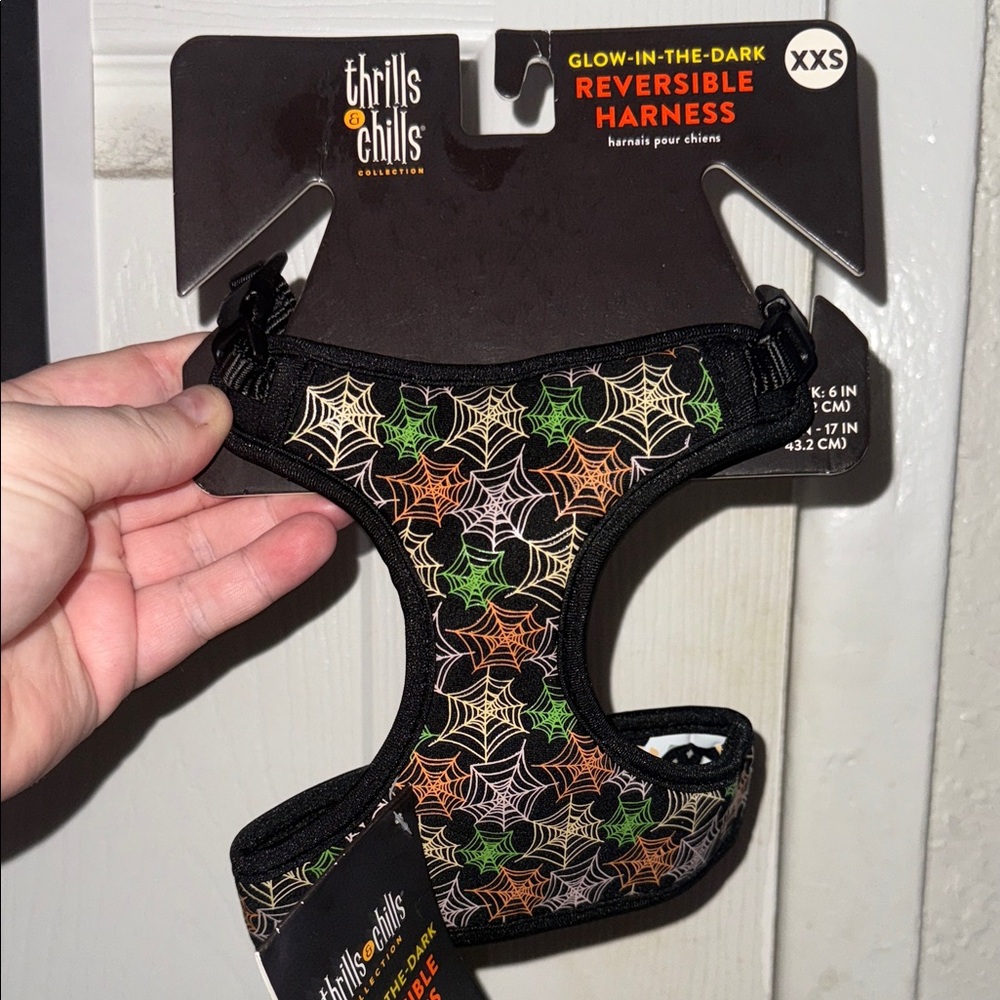 Thrills & Chills Glow-in-the-Dark Reversible Dog Harness-BRAND NEW! Never used